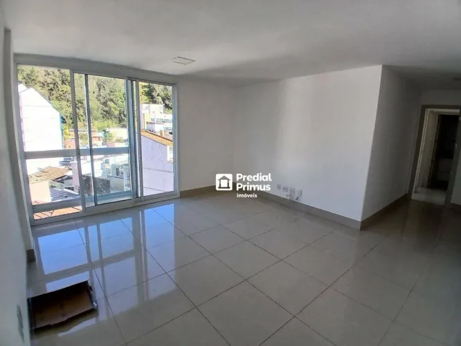 Apartamento com 2 quartos para alugar, 75 m² por R$ 2.883/mês - Centro - Nova Friburgo/RJ