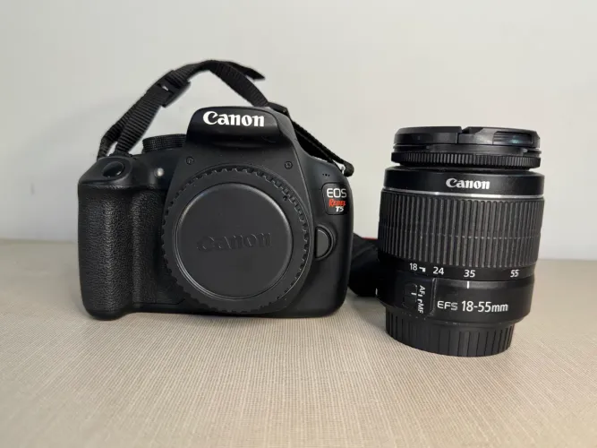 Câmera Canon T5 com Lente 18-55 e cartão 64GB