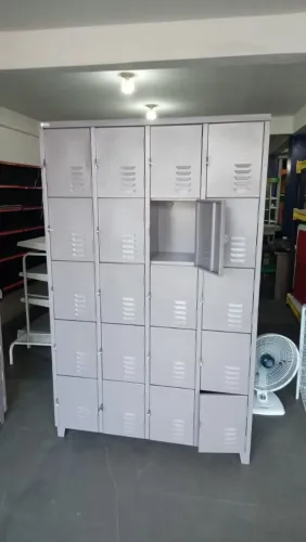 ROUPEIRO 20 PORTAS PEQIENAS P OBRA IMEFISTO AVISTA 2.499.00 NOVO *