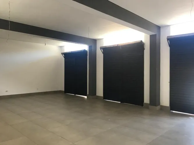 Lojas a venda no Bairro Copacabana