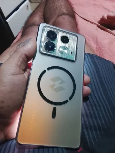 V/T infinix not 40 5G
