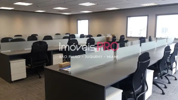 Conjunto corporativo com 400m² na Brigadeiro Faria Lima pronto para entrar