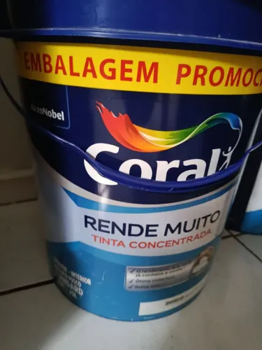 Tinta coral rende muito