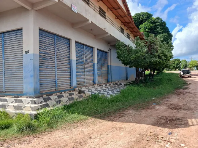 Aluga-se Galpao no bairro do Amparo