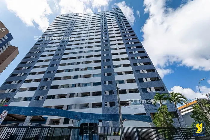 Apartamento com 2 suítes, varanda e lazer completo na Aldeota