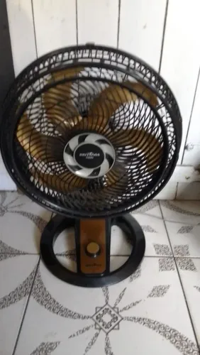 Vendo Ventilador Britânia em ótimas condições 