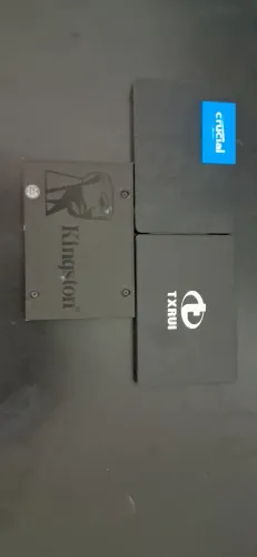 3 SSDs 480GB - 512GB com windows
