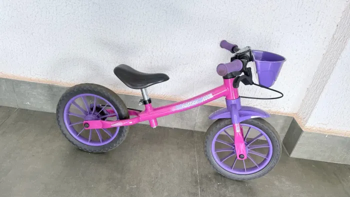 Bicicleta de equilíbrio 
