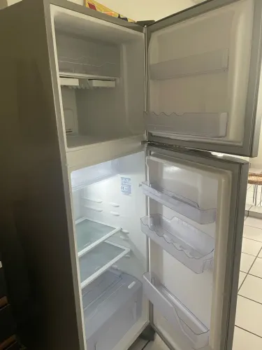 Geladeira 380 L
