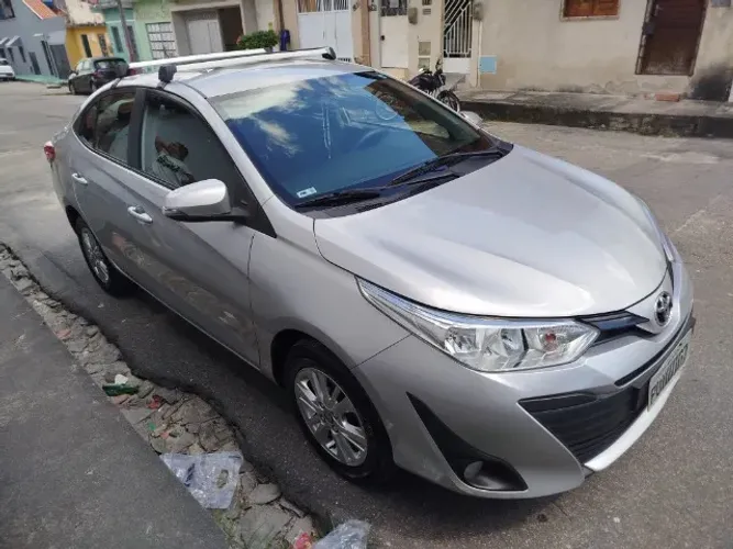 Toyota Yaris XL Sedan 1.5 Flex 16V 4P Mec. 2019