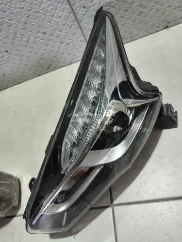 Farol esquerdo Tiggo 7