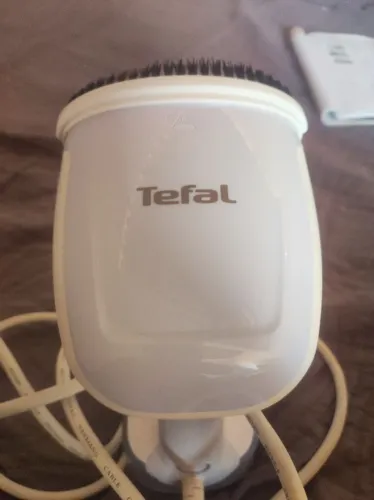 Ferro de passar roupa a vapor