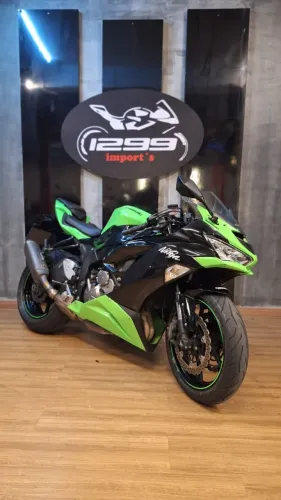 Kawasaki - Ninja ZX-6R 636