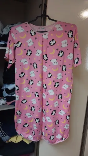 Camisola feminina rosa ursos e pinguins