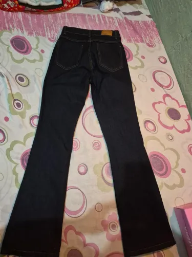 Calça flare sawary