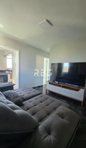 Apartamento com 2 quartos, 1 vaga, 52 m² de 2 quartos Reformado + Porteira Fechada em