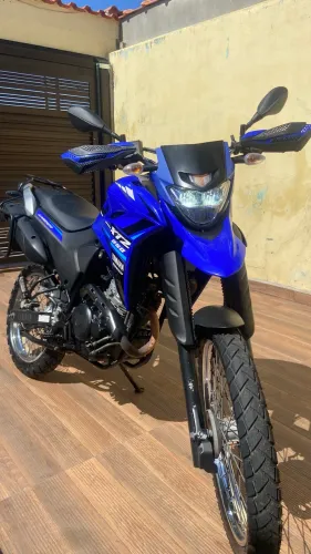Lander 250cc Azul único dono