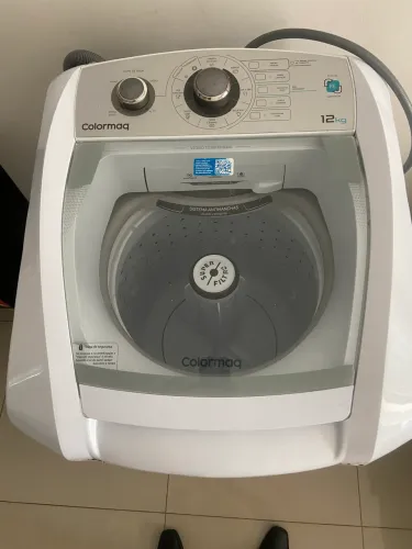 Vendo máquina de lavar roupas 12KG