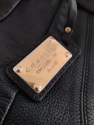 Bolsa Corello Grande em Couro Legítimo Preto - Modelo Hobo / Tiracolo