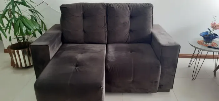 Sofá retrátil 2 lugares valor R$750,00