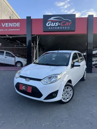 Ford Fiesta SE 1.6 8V Flex 5P 2014