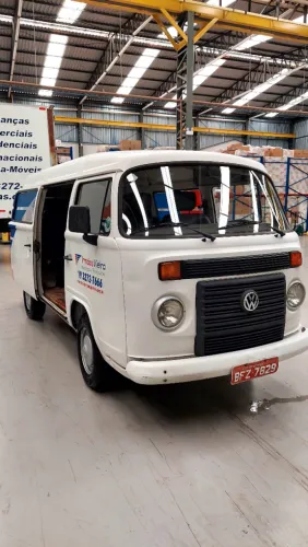 Volkswagen Kombi Standard 1.4 MI Total Flex 8V 2012
