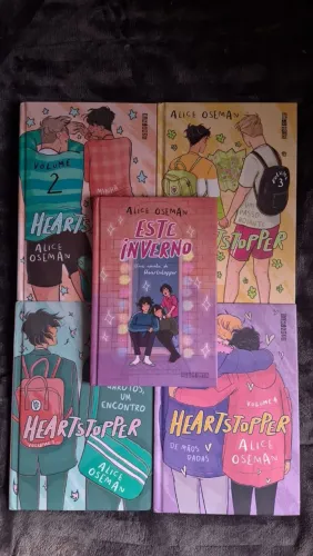 Volume 1 ao 4 Heartstopper e volume Este Inverno