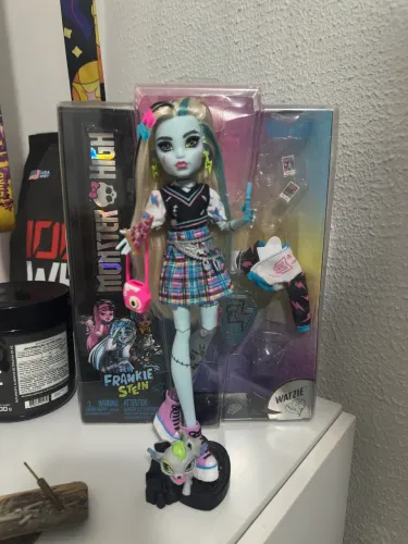 Frankie Stein Monster High 
