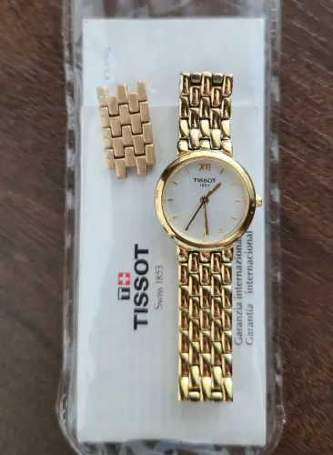 Relogio tissot banhado a ouro s825