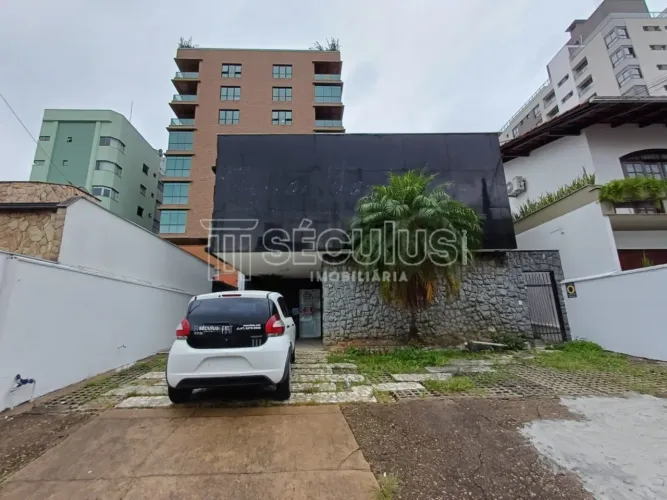 Casa comercial para locação no Centro de Jaraguá do Sul