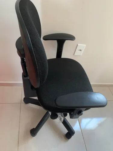 Cadeira giratória de escritório 