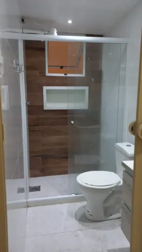 Apartamento amplo com 2 quartos, Tanque