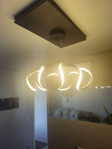 Lustre em Led moderno