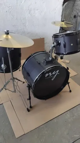 Bateria acustica my first Drums