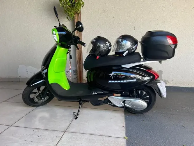 Scooter Milano Ventani