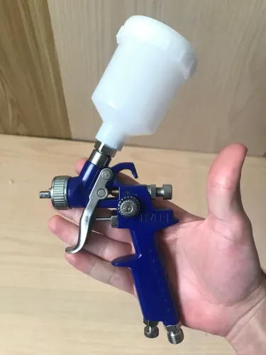 Pistola de pintura automotiva