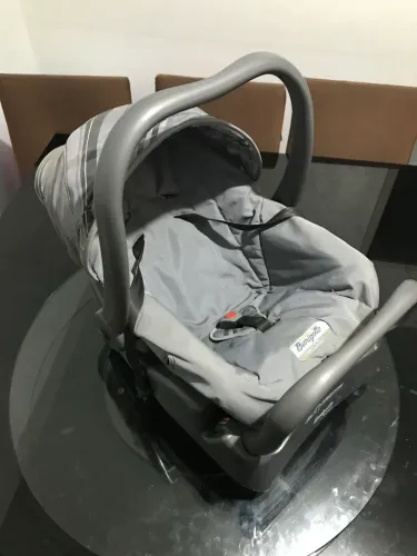 Bebê conforto Burigotto Matrix (0 a 13kg) + Base original 