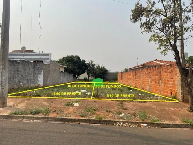Terreno no Solange 5,60 por 30