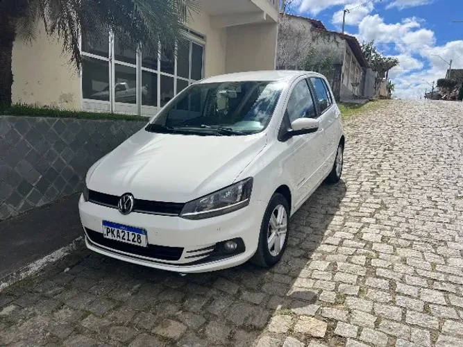 Volkswagen Fox Comfortline 1.6 Flex 8V 5P 2017