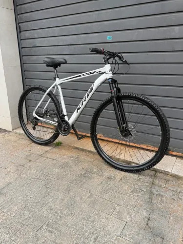 Bicicleta krw aro 29 alumínio quadro 19 revisada com nota