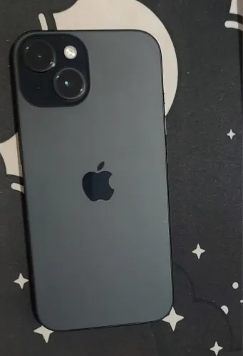 iPhone 15 128GB