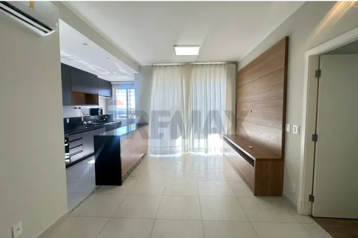 RE/MAX Aluga apartamento mp Swiss PArk, com 3 dormitórios, sendo 1 suíte e 2 vagas de gara