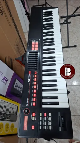 Teclado Roland XPS-10 - Pack de timbres Nord e Yamaha - Aceito Trocas - Dividimos em 12x