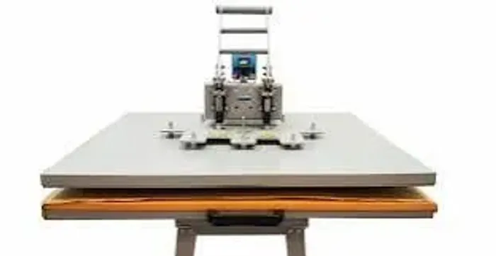 Vendo máquina de estampar camisa 80x100 pouci usada 