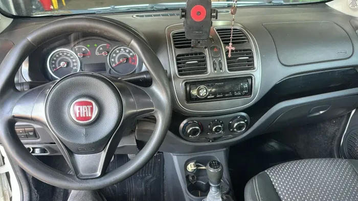 Fiat Grand Siena Attractive 1.0 Flex 8V 4P 2019