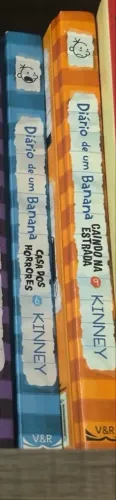 2 livros Diário de Um Banana