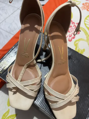 Vendo sapatos
