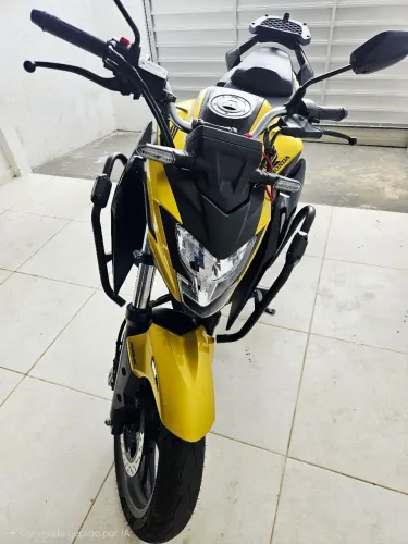 Cb300f ABS impecável