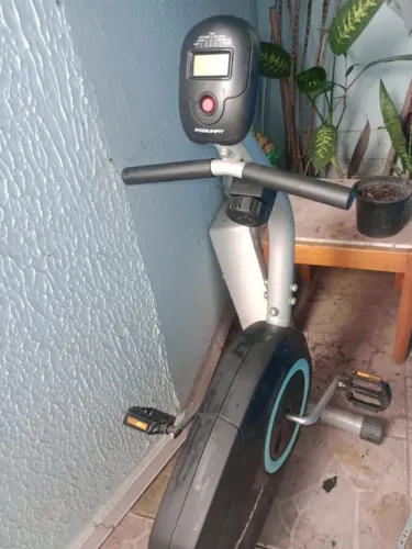 Bicicleta Ergométrica Horizontal PodiumFit H100