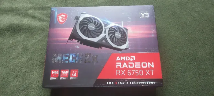 Radeon RX 6750 XT 12 GB MSI